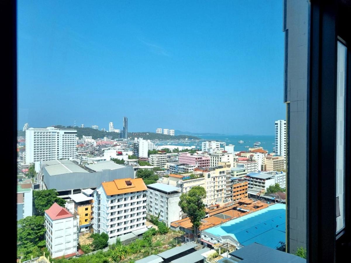 The Base Condo Center Of Pattaya Rooftop Swimming Pool מראה חיצוני תמונה