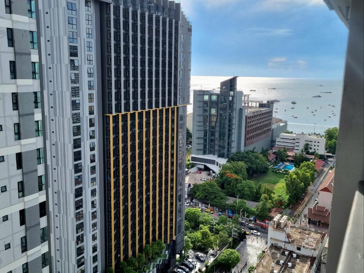 The Base Condo Center Of Pattaya Rooftop Swimming Pool מראה חיצוני תמונה