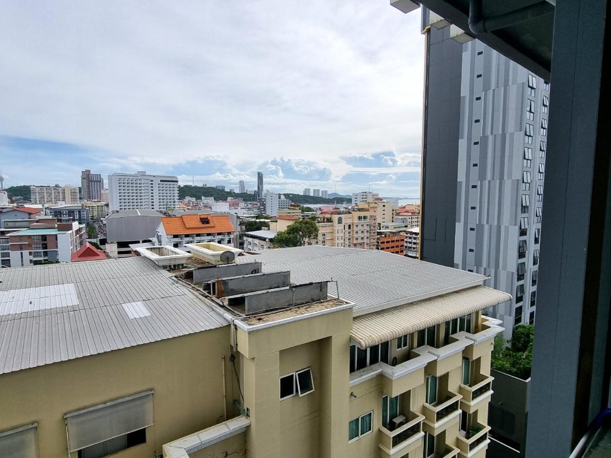 The Base Condo Center Of Pattaya Rooftop Swimming Pool מראה חיצוני תמונה